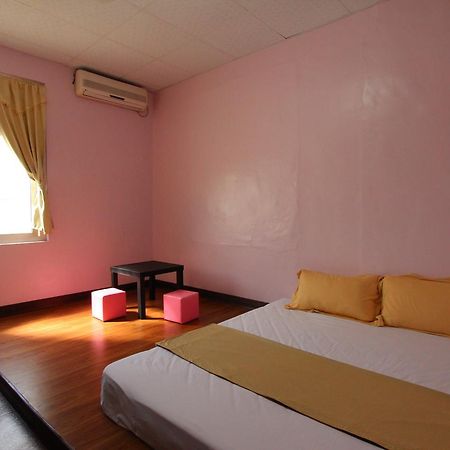 Wu Li Ting B&B Hengchun Old Town Zewnętrze zdjęcie